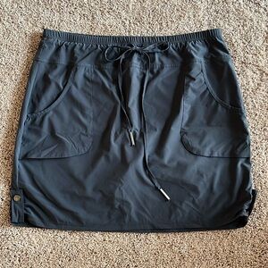 XCVI Wearables JETT SKORT Charcoal Women’s Size Large.
